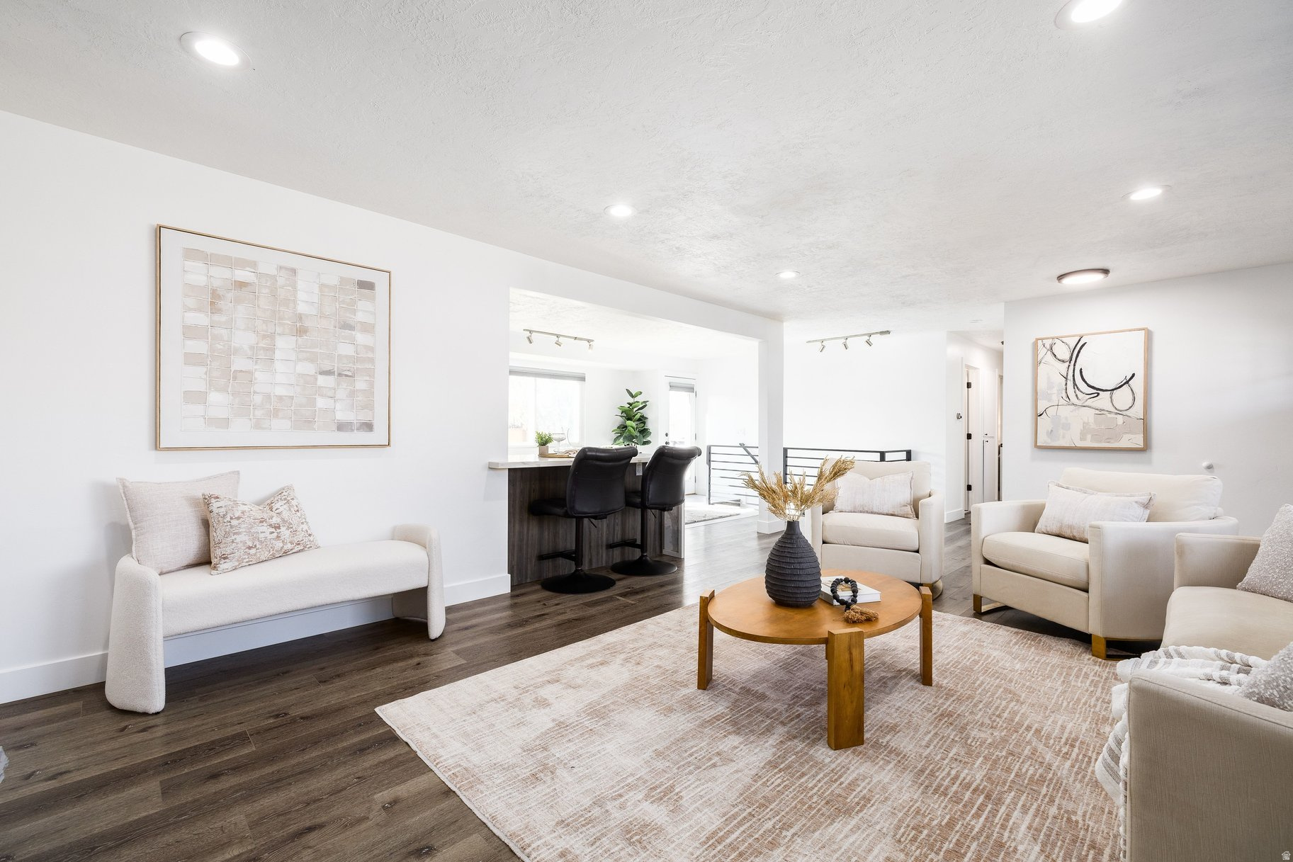 BRAHMAN VALL - Residential