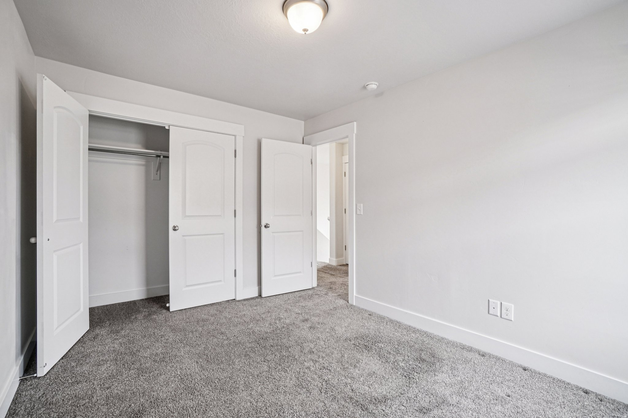 CARLISLE PLACE - Residential