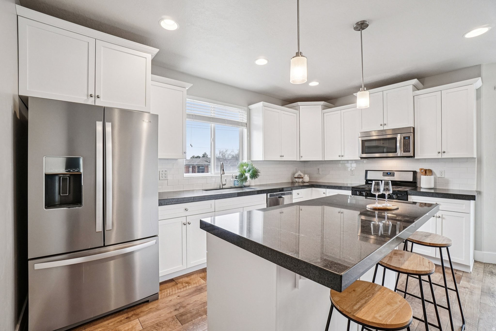 CARLISLE PLACE - Residential