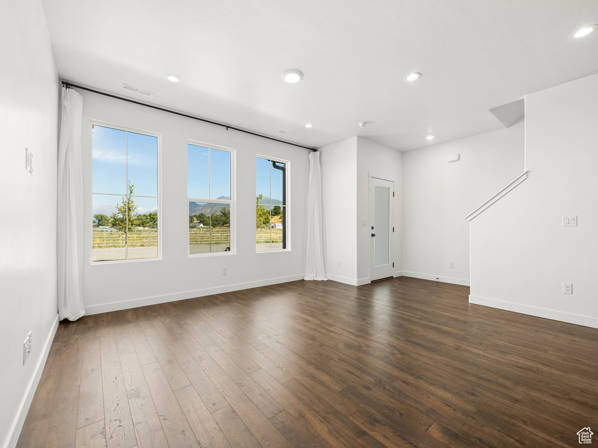 RIVER RUN - Residential