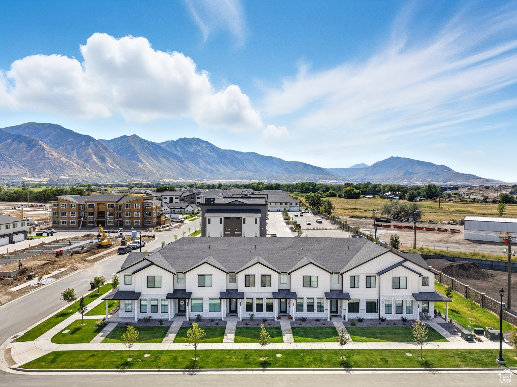 RIVER RUN - Residential