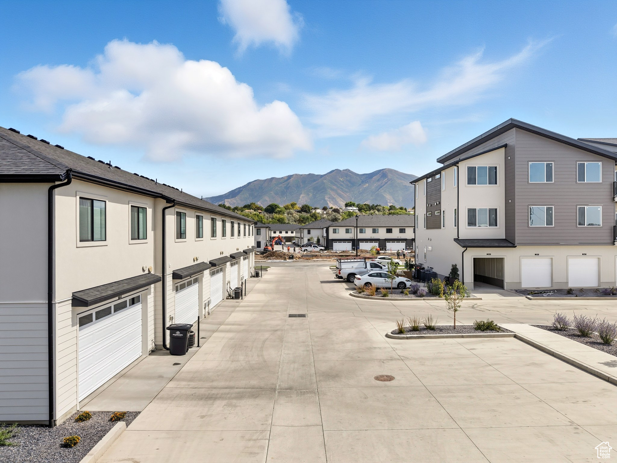 RIVER RUN - Residential