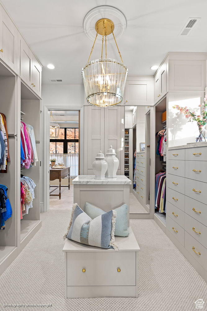 BANDED HILLS - Residential