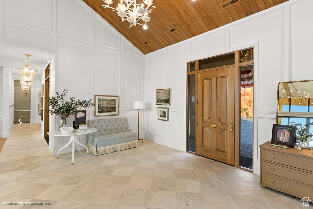 BANDED HILLS - Residential