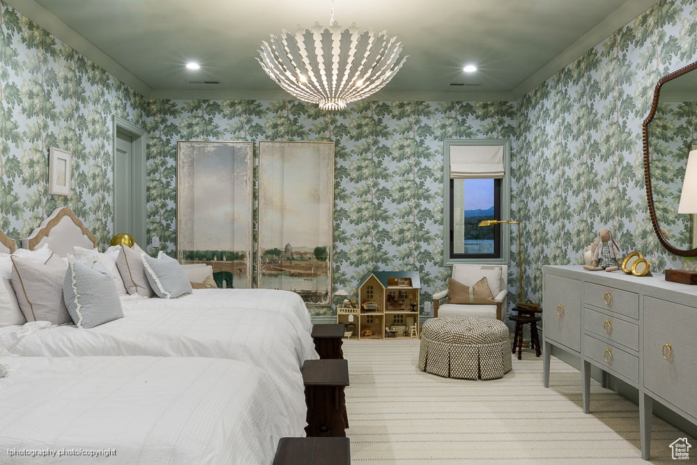 BANDED HILLS - Residential