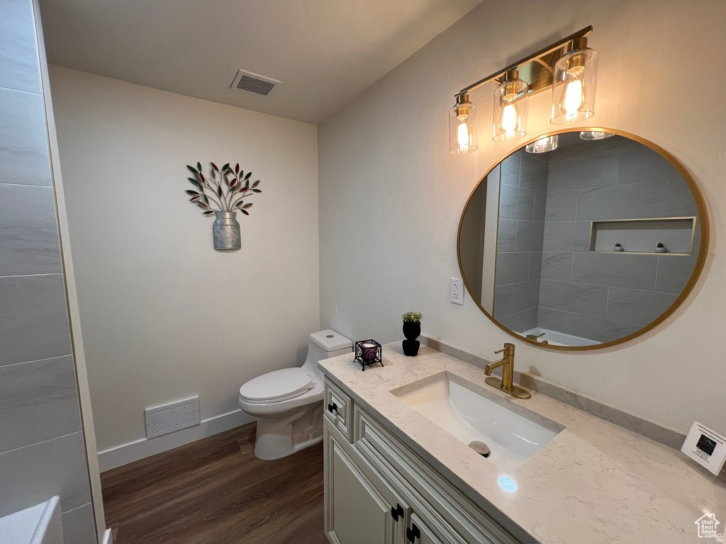 CHELSEA COVER - Residential Lease