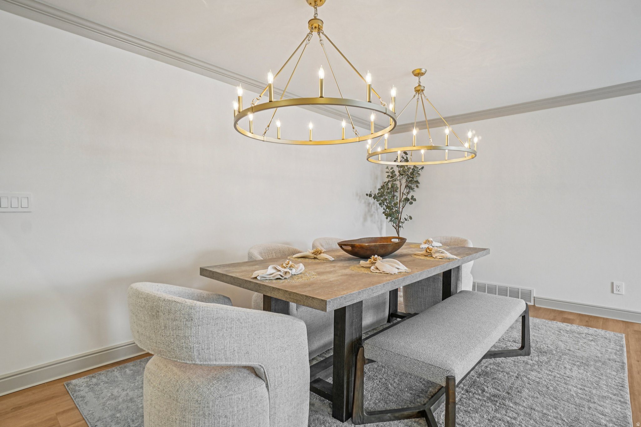 LAKEWOOD - Residential