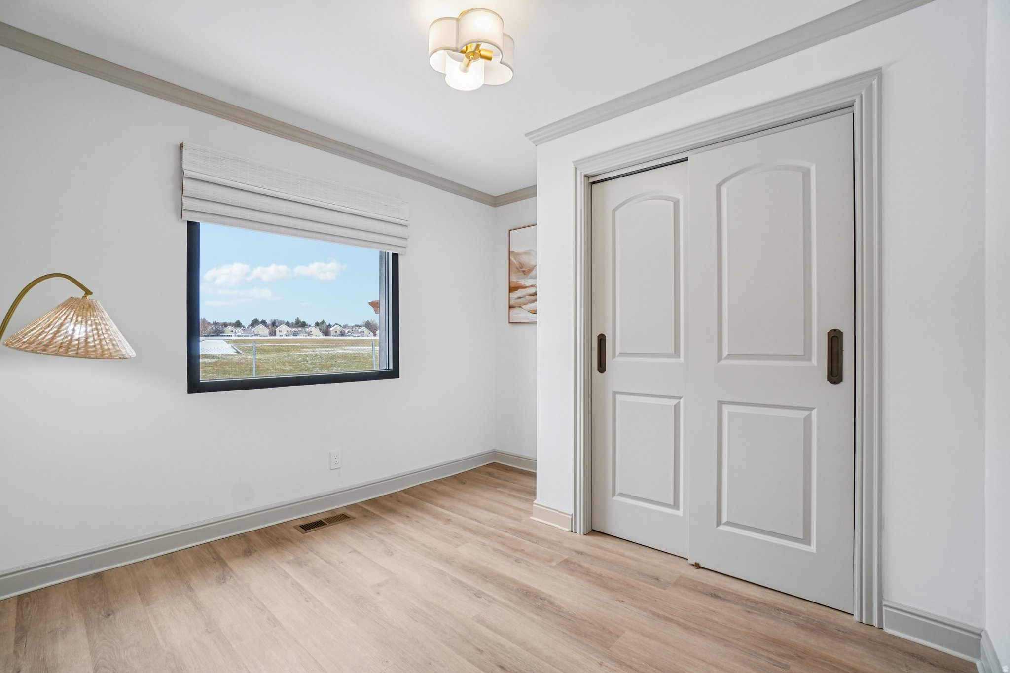 LAKEWOOD - Residential