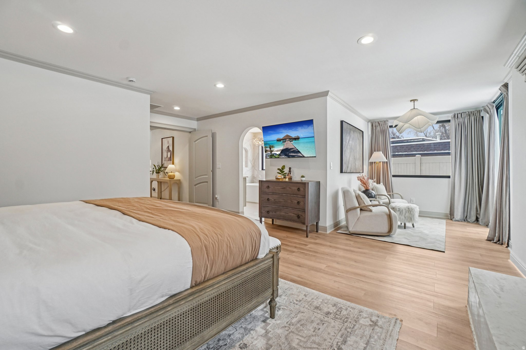 LAKEWOOD - Residential