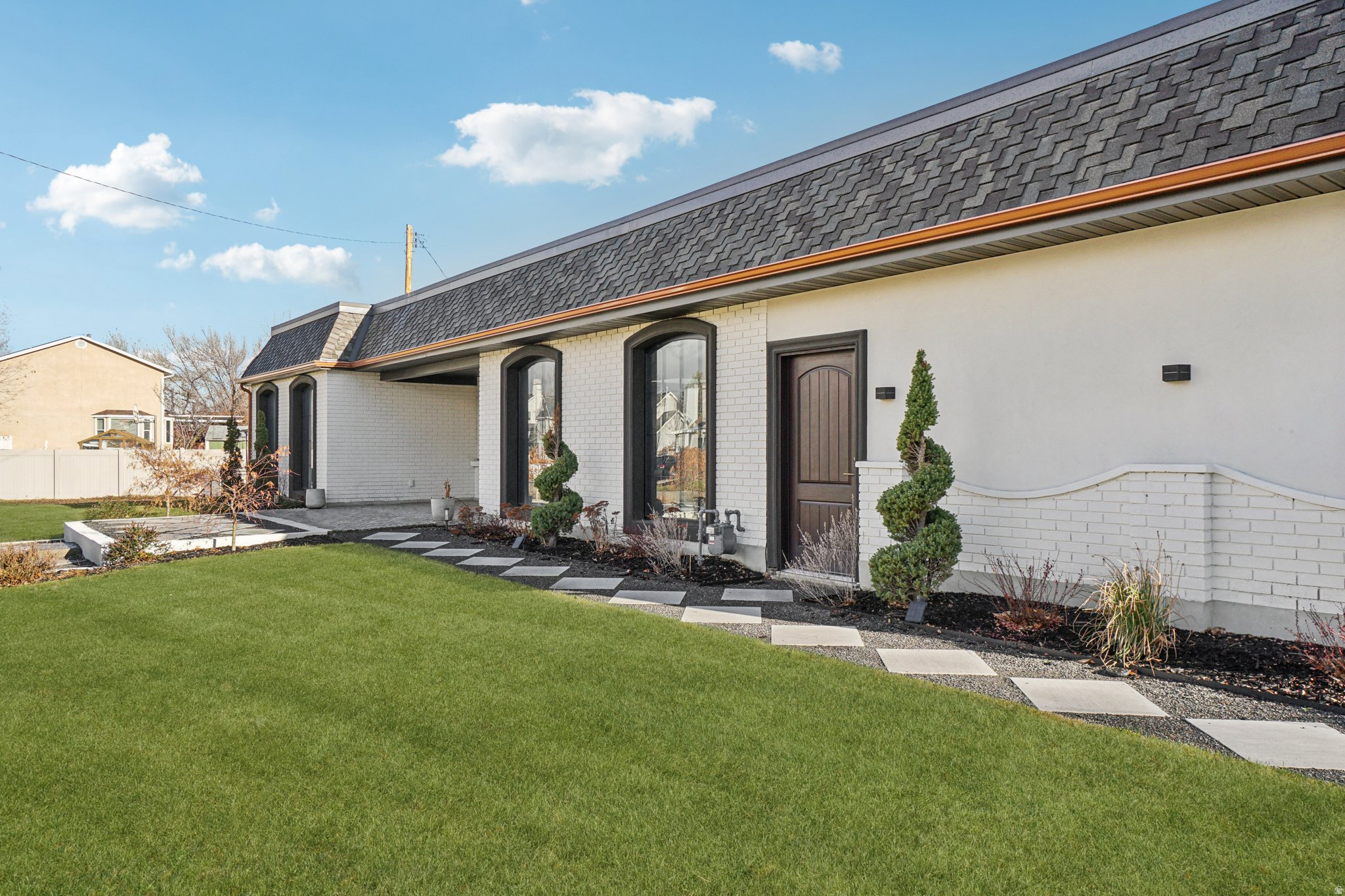 LAKEWOOD - Residential