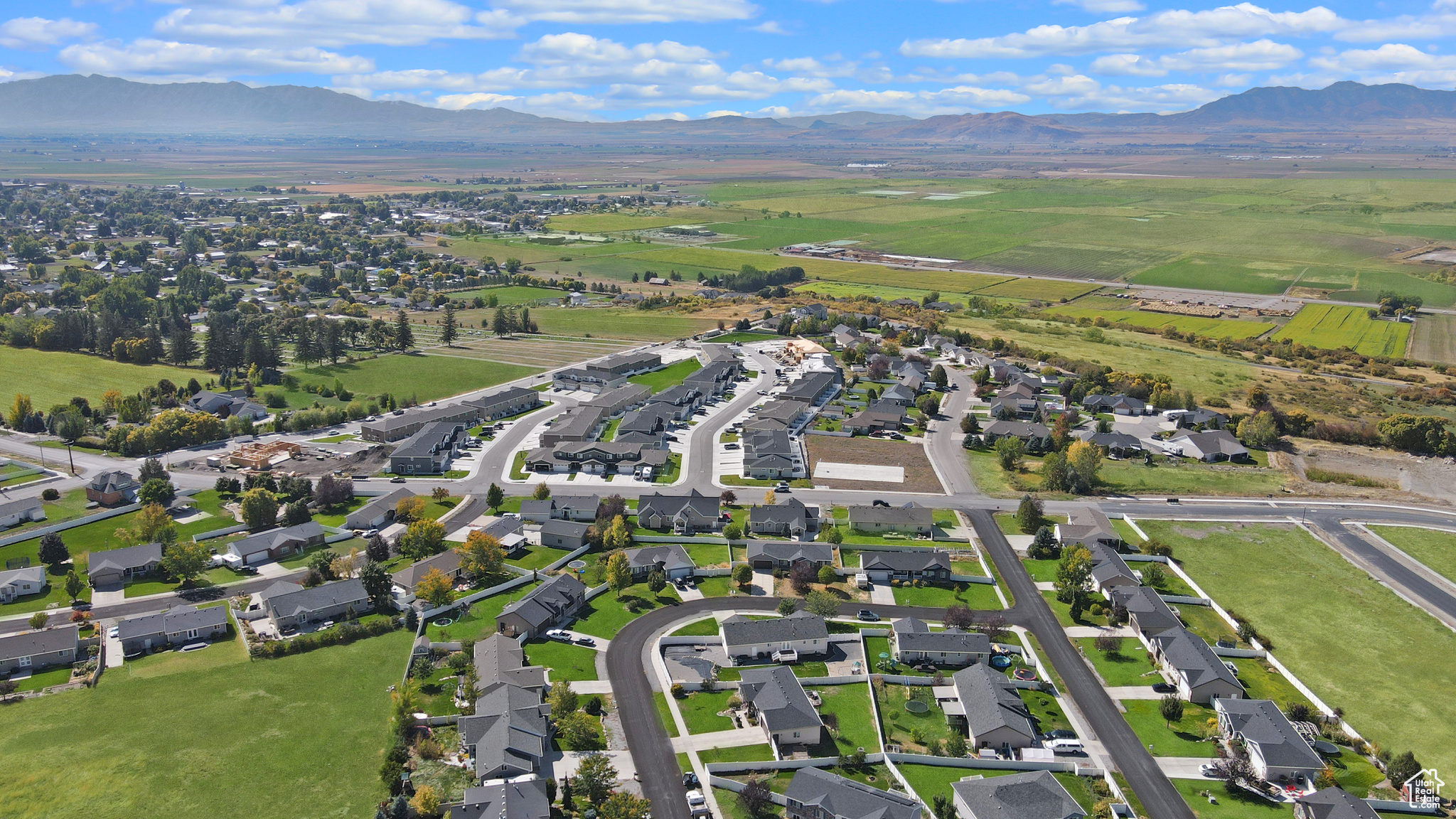 CHERRY CREEK HEIGHTS - Residential
