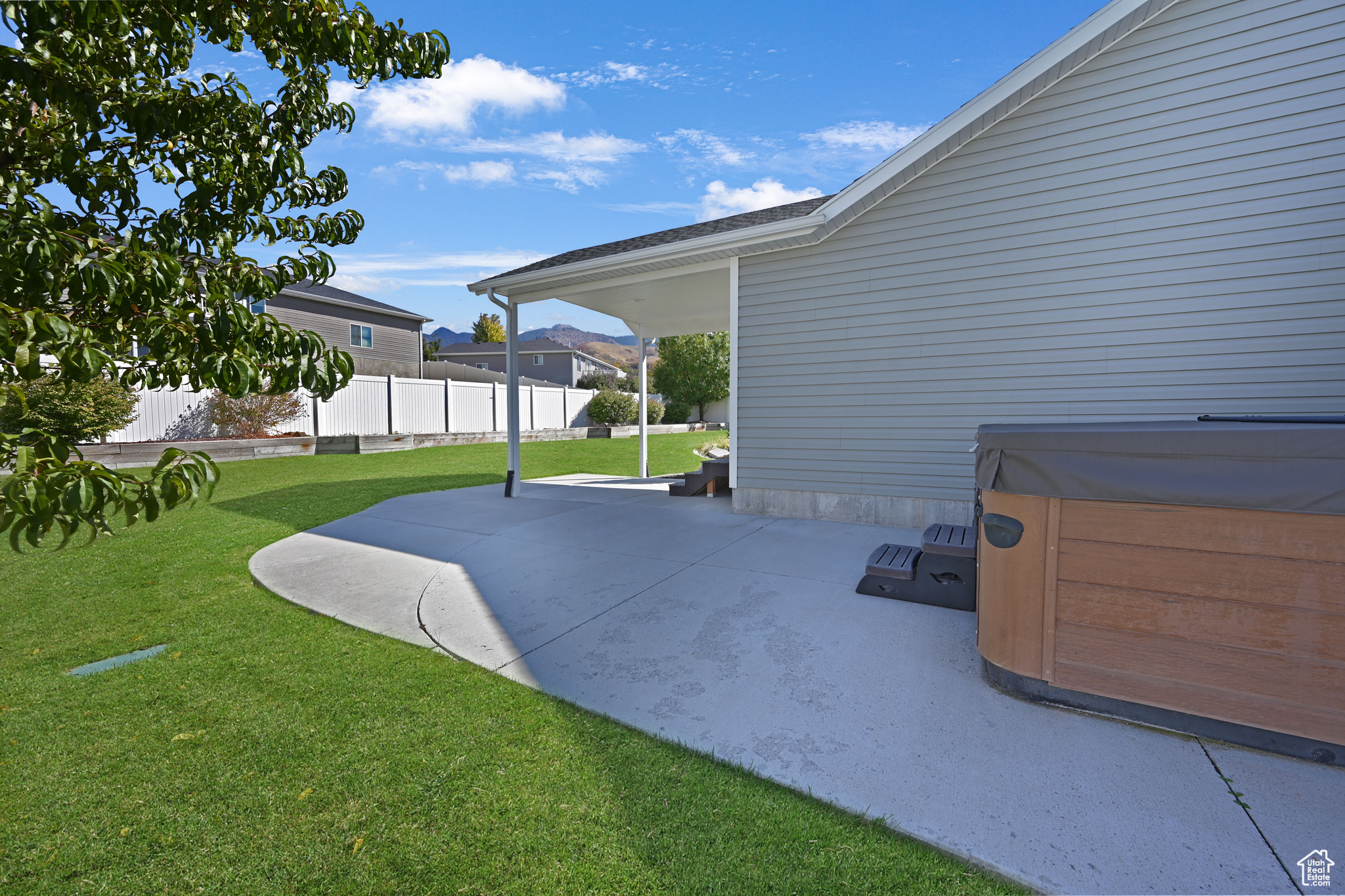 CHERRY CREEK HEIGHTS - Residential