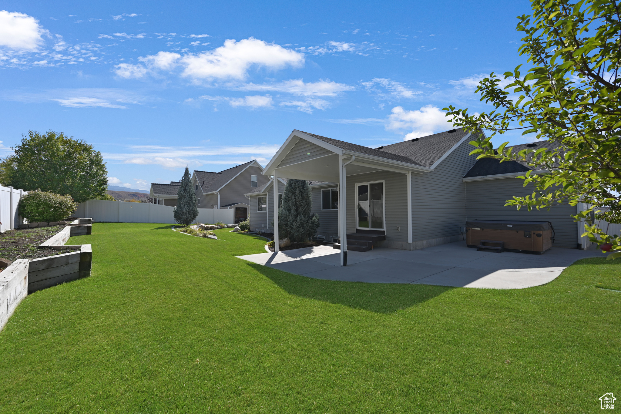 CHERRY CREEK HEIGHTS - Residential