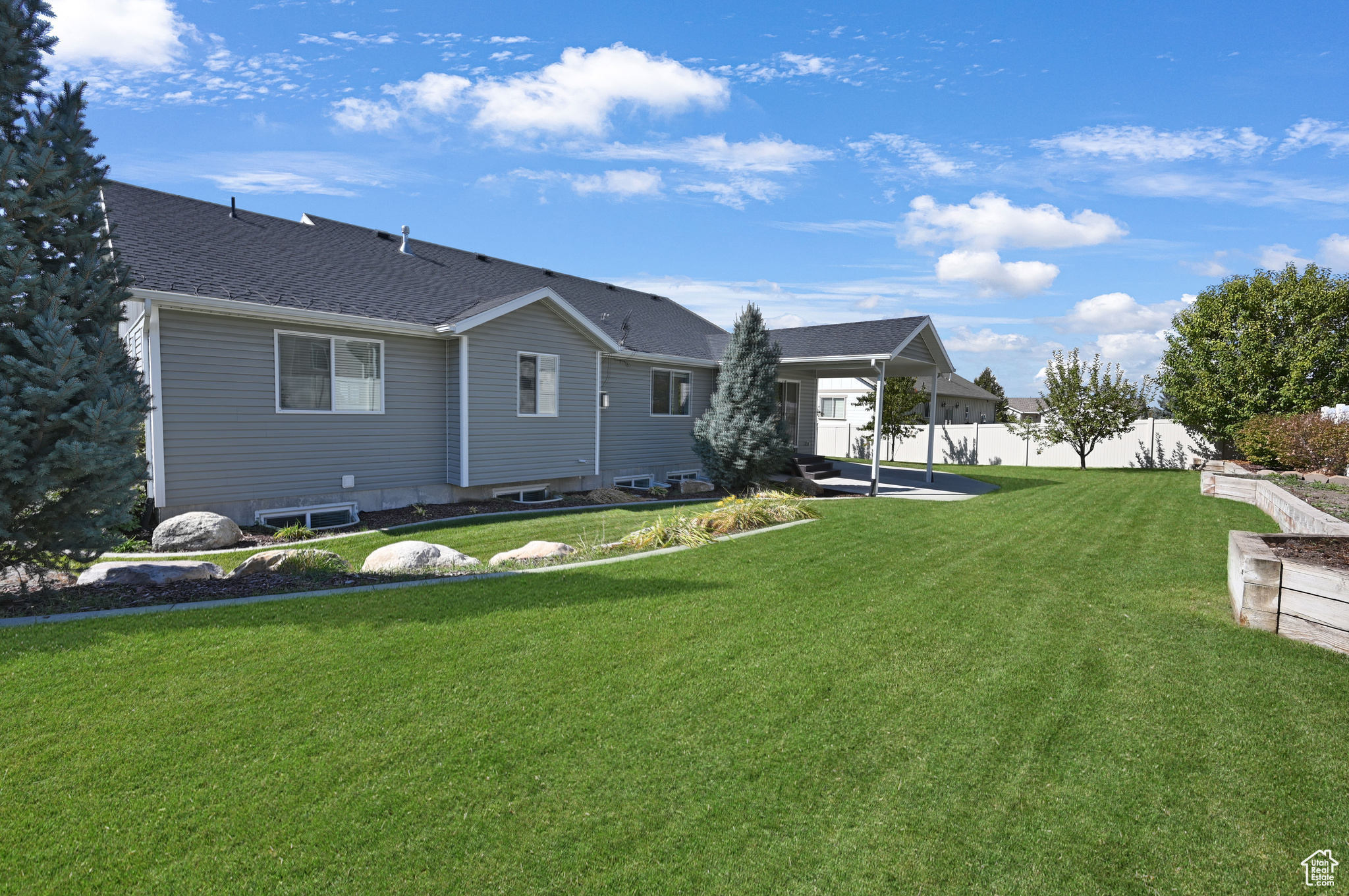 CHERRY CREEK HEIGHTS - Residential