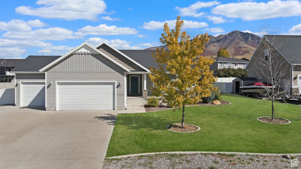 Photo of 590 N CHERRY LN, Richmond, UT 84333 (MLS # 2115340)