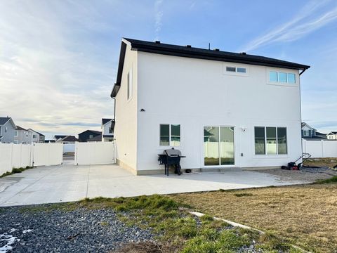 Tiny photo for 3194 N 3450 W, Plain City, UT 84404 (MLS # 2140075)