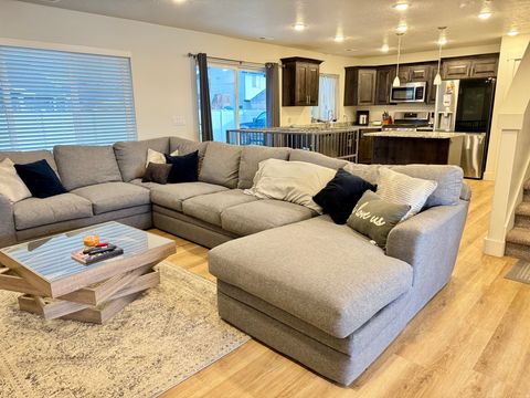 Tiny photo for 3194 N 3450 W, Plain City, UT 84404 (MLS # 2140075)