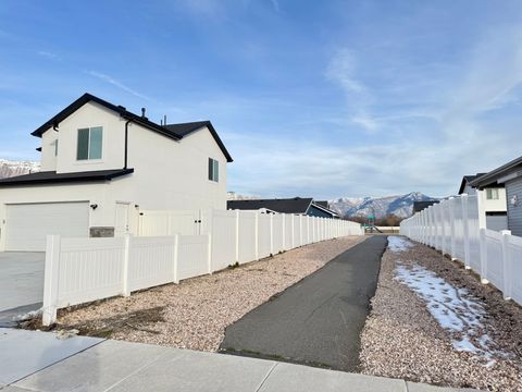 Tiny photo for 3194 N 3450 W, Plain City, UT 84404 (MLS # 2140075)