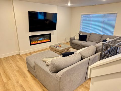 Tiny photo for 3194 N 3450 W, Plain City, UT 84404 (MLS # 2140075)