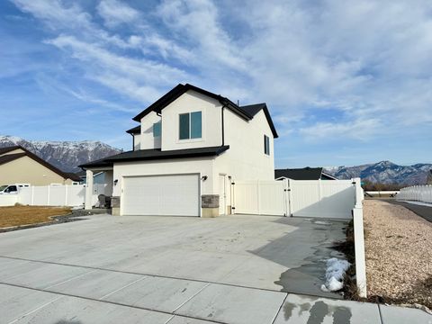 Tiny photo for 3194 N 3450 W, Plain City, UT 84404 (MLS # 2140075)