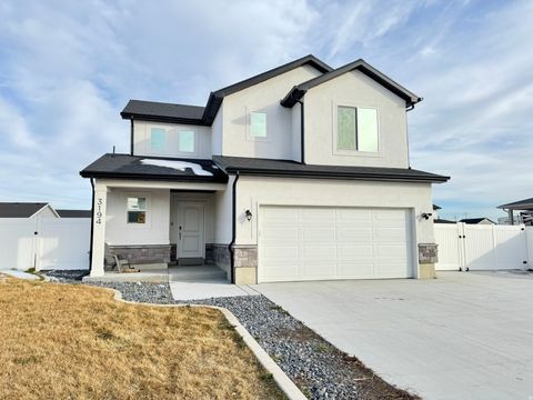 Tiny photo for 3194 N 3450 W, Plain City, UT 84404 (MLS # 2140075)