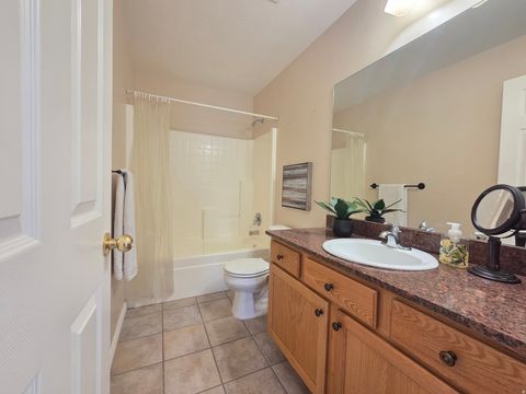 Tiny photo for 1118 W AUTUMN LEAF LN S, Taylorsville, UT 84123 (MLS # 2123653)