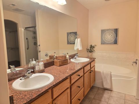 Tiny photo for 1118 W AUTUMN LEAF LN S, Taylorsville, UT 84123 (MLS # 2123653)