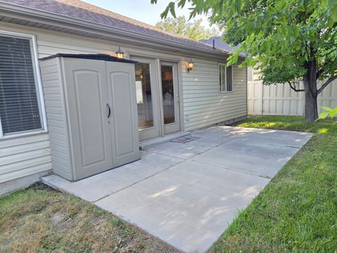 Tiny photo for 1118 W AUTUMN LEAF LN S, Taylorsville, UT 84123 (MLS # 2123653)