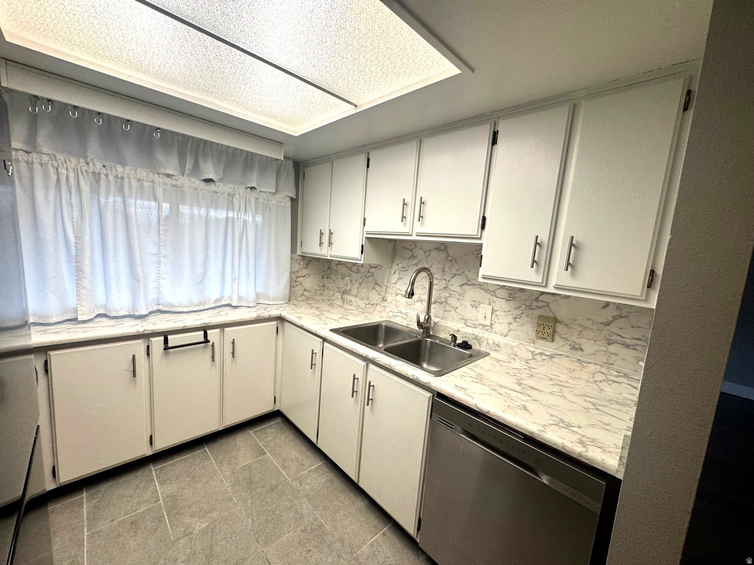 OAK CREST CONDO - Residential