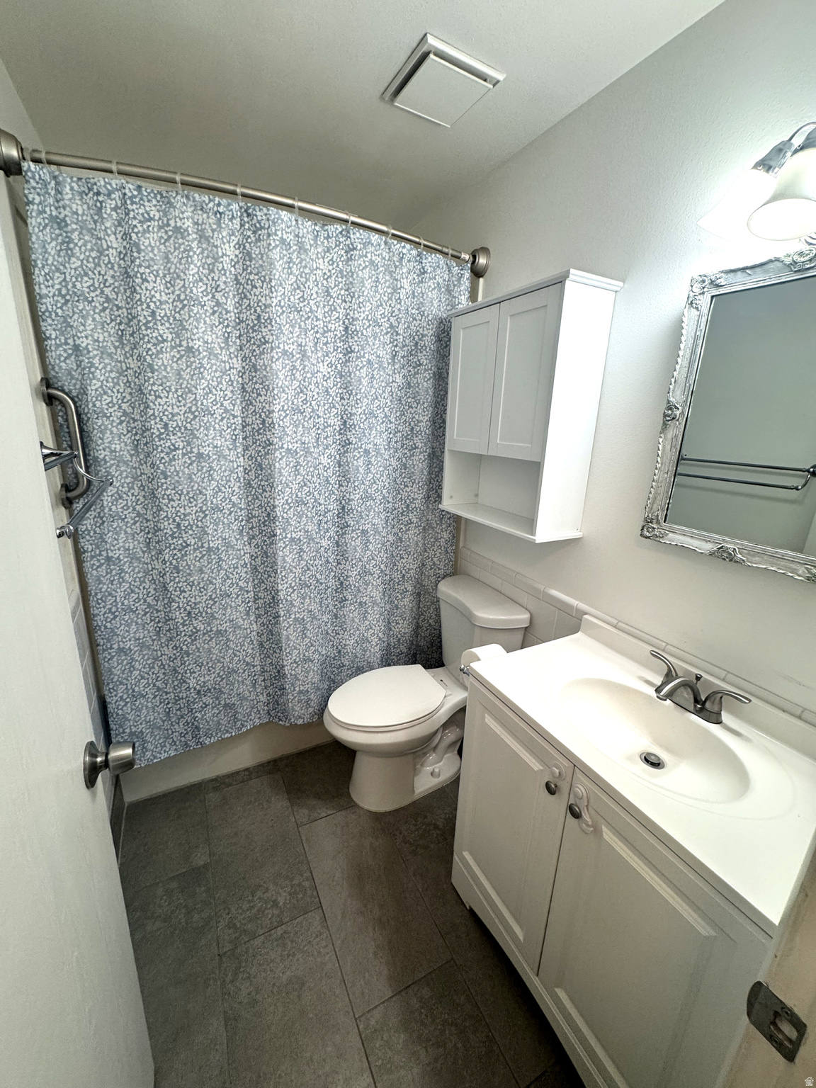 OAK CREST CONDO - Residential