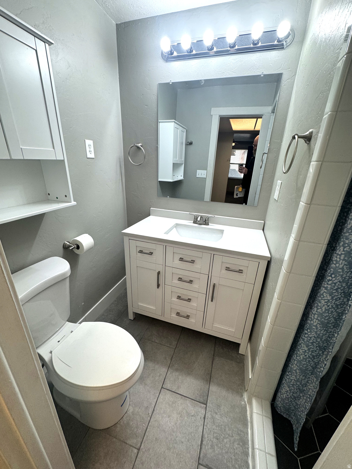 OAK CREST CONDO - Residential