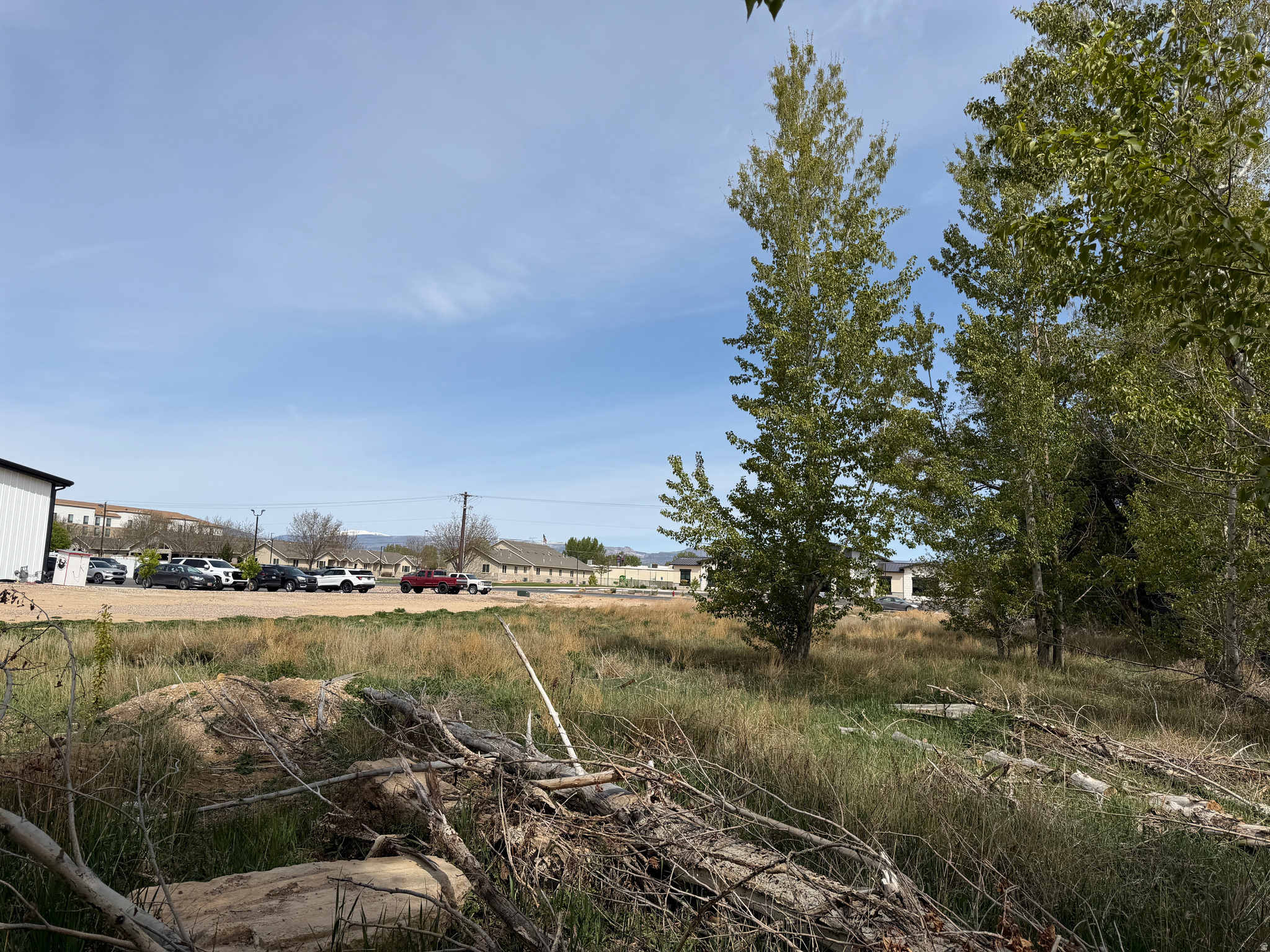 WARRIORS WAREHOUSE - Land