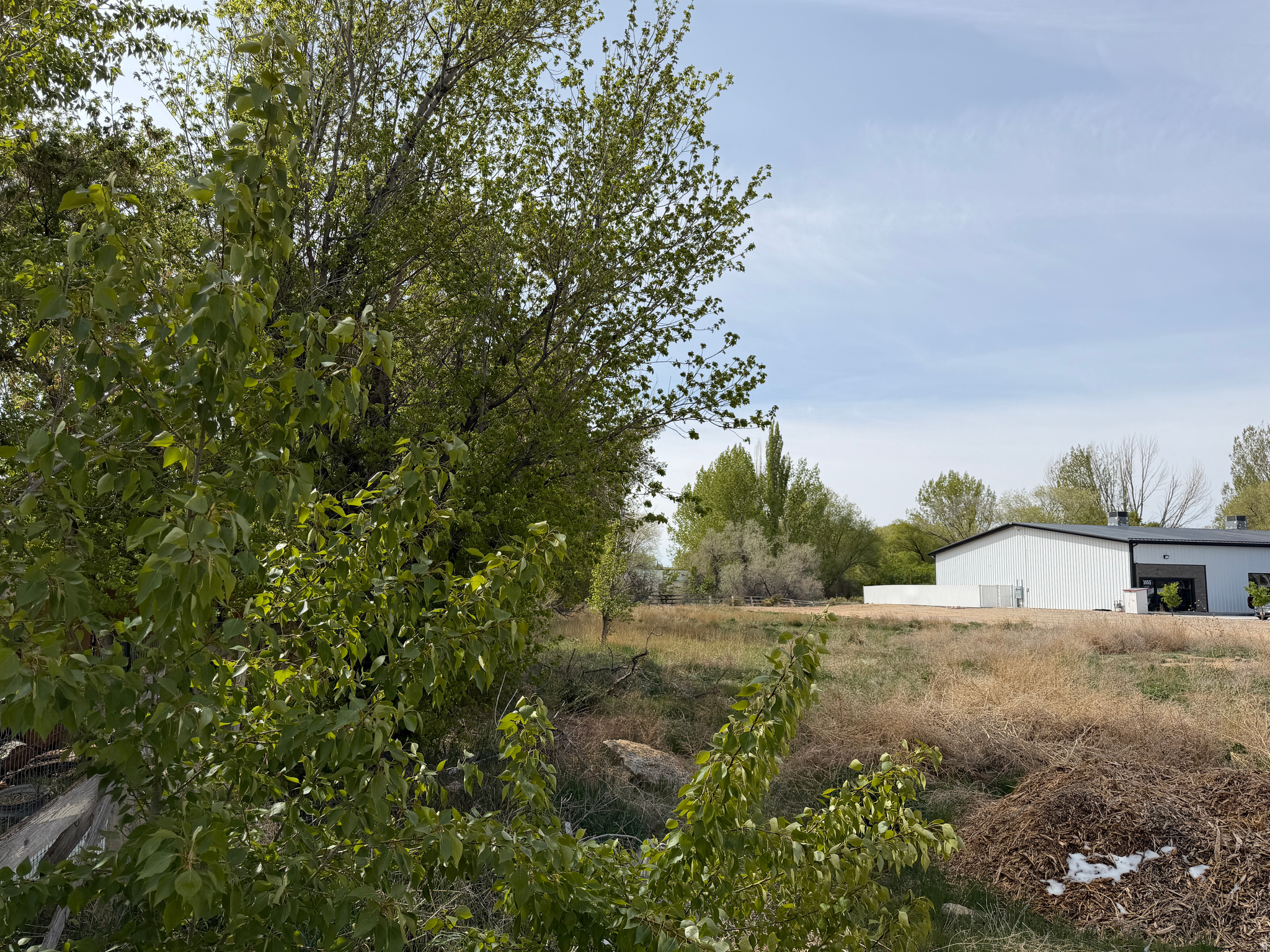 WARRIORS WAREHOUSE - Land