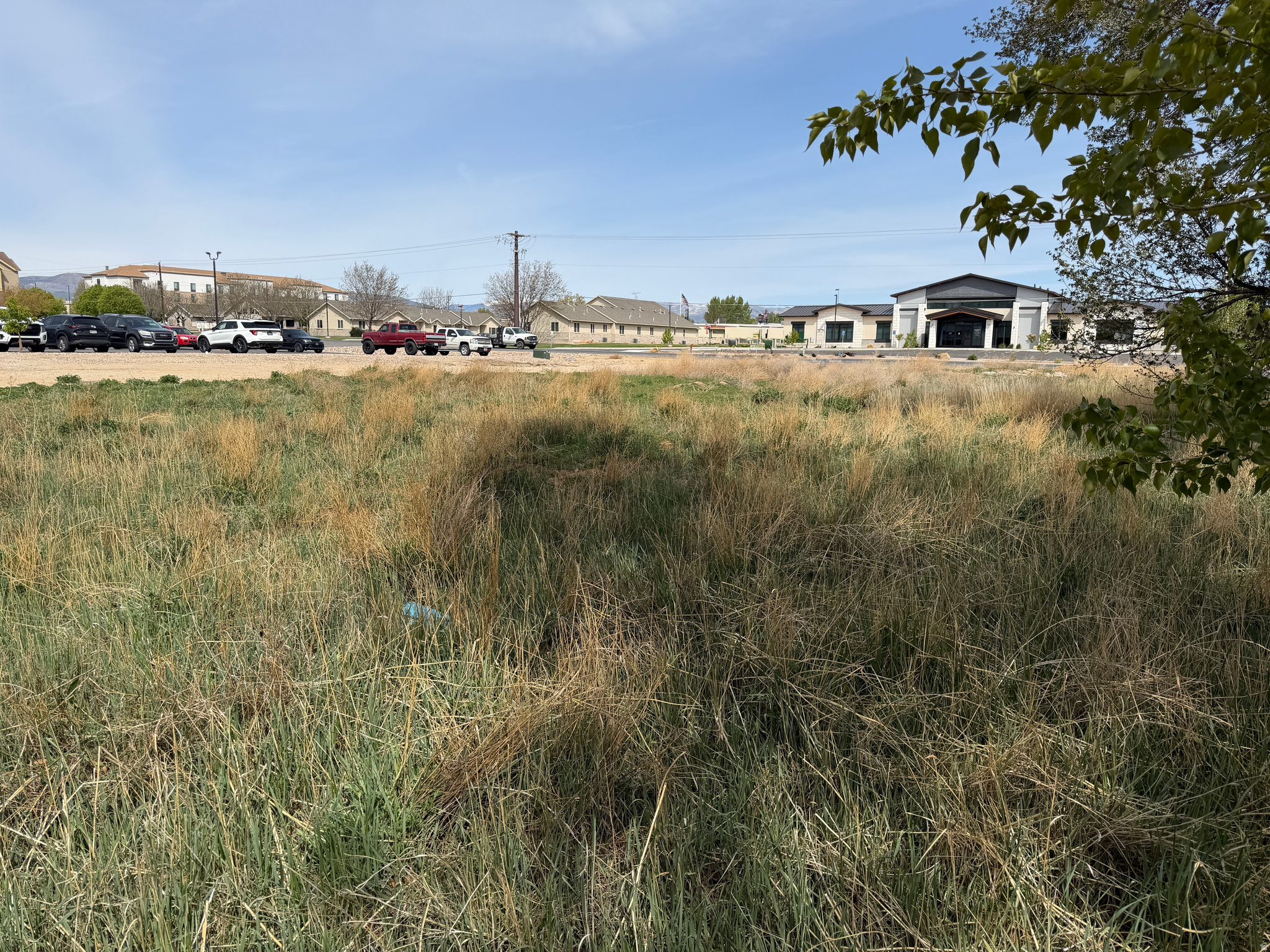 WARRIORS WAREHOUSE - Land