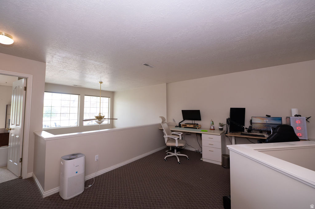 COUNTRY COTTAGES - Residential