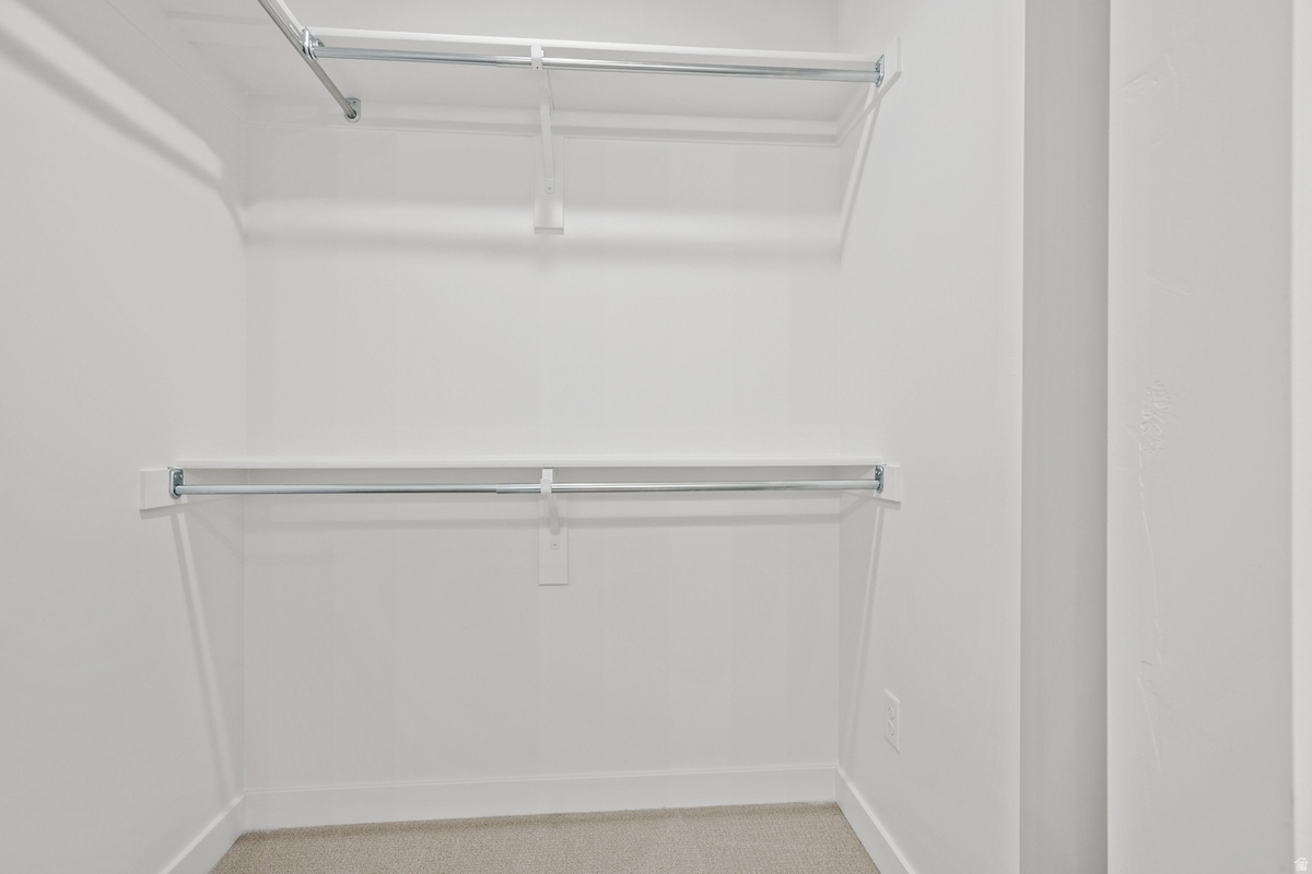 DAYBREAK - Residential