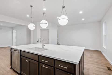 Tiny photo for 6612 W GOSLING DR, South Jordan, UT 84009 (MLS # 2129699)