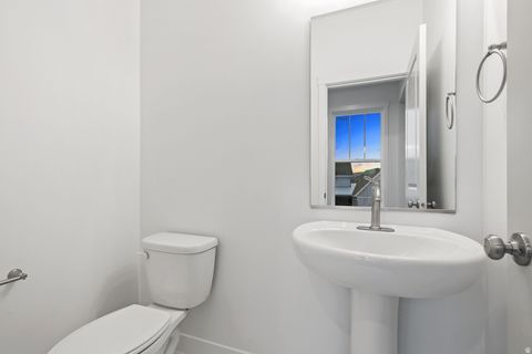 Tiny photo for 6612 W GOSLING DR, South Jordan, UT 84009 (MLS # 2129699)