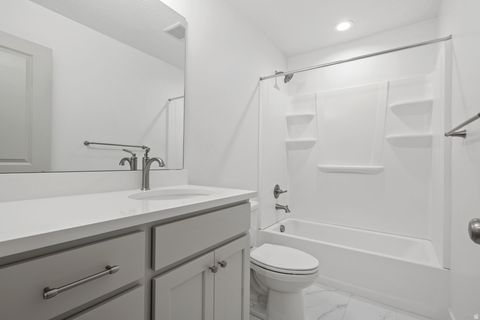 Tiny photo for 6612 W GOSLING DR, South Jordan, UT 84009 (MLS # 2129699)