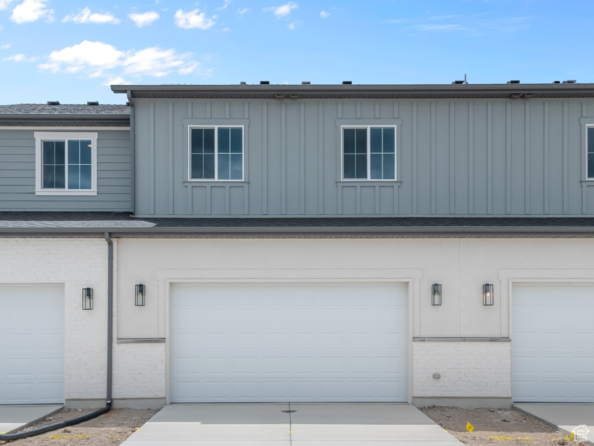 JORDAN WALK TOWNS 203 - Residential