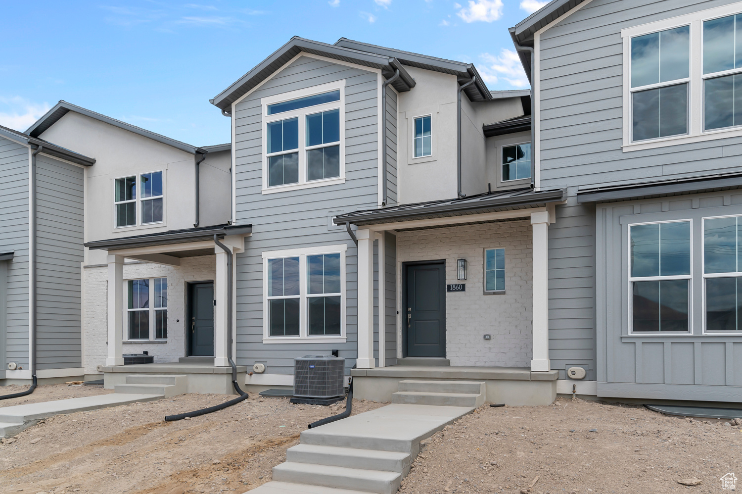 JORDAN WALK TOWNS 203 - Residential