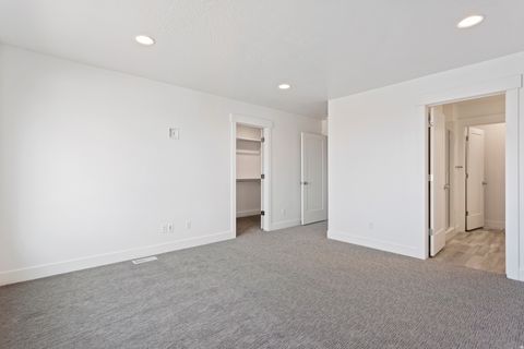 Tiny photo for 1667 W 2770 S #206, Syracuse, UT 84075 (MLS # 2123670)