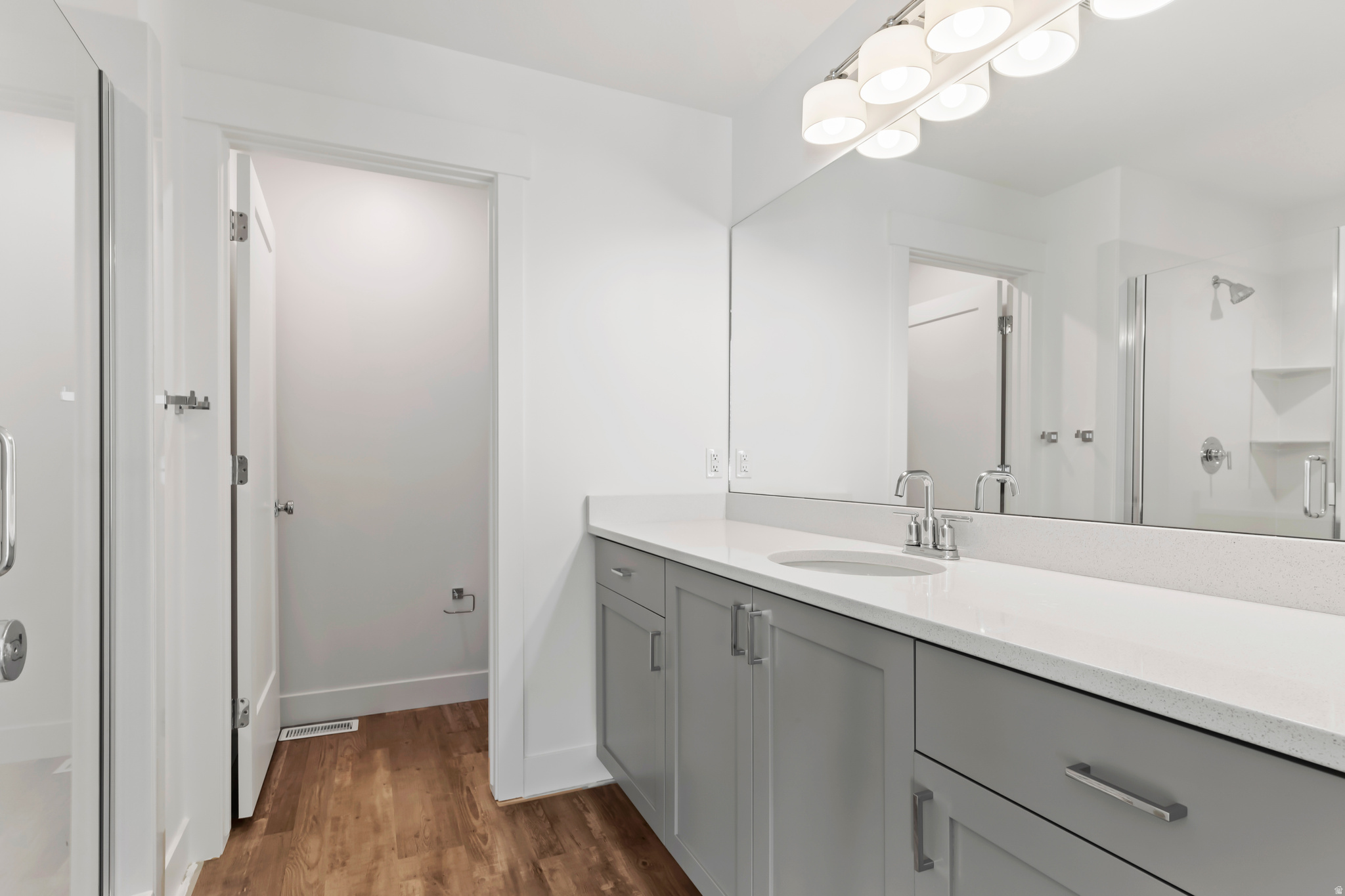 RC'S PARKWEST - Residential