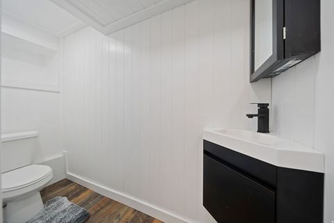 Tiny photo for 5762 S MCMILLAN CIR E, Salt Lake City, UT 84107 (MLS # 2120601)