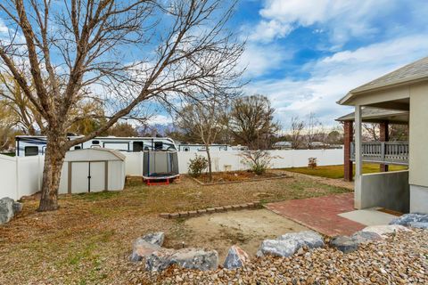 Tiny photo for 10369 S 2840 W, South Jordan, UT 84095 (MLS # 2128306)