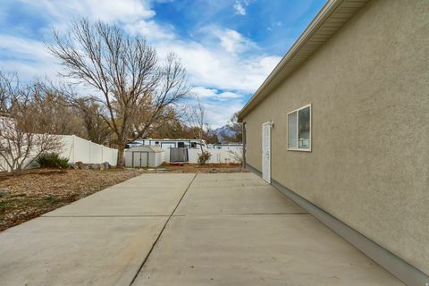 Tiny photo for 10369 S 2840 W, South Jordan, UT 84095 (MLS # 2128306)