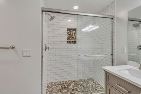 Tiny photo for 10369 S 2840 W, South Jordan, UT 84095 (MLS # 2128306)