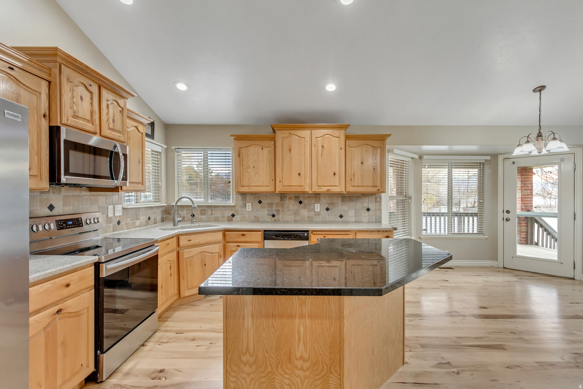 SYCAMORE RIDGE - Residential