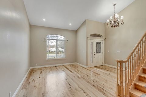 Tiny photo for 10369 S 2840 W, South Jordan, UT 84095 (MLS # 2128306)