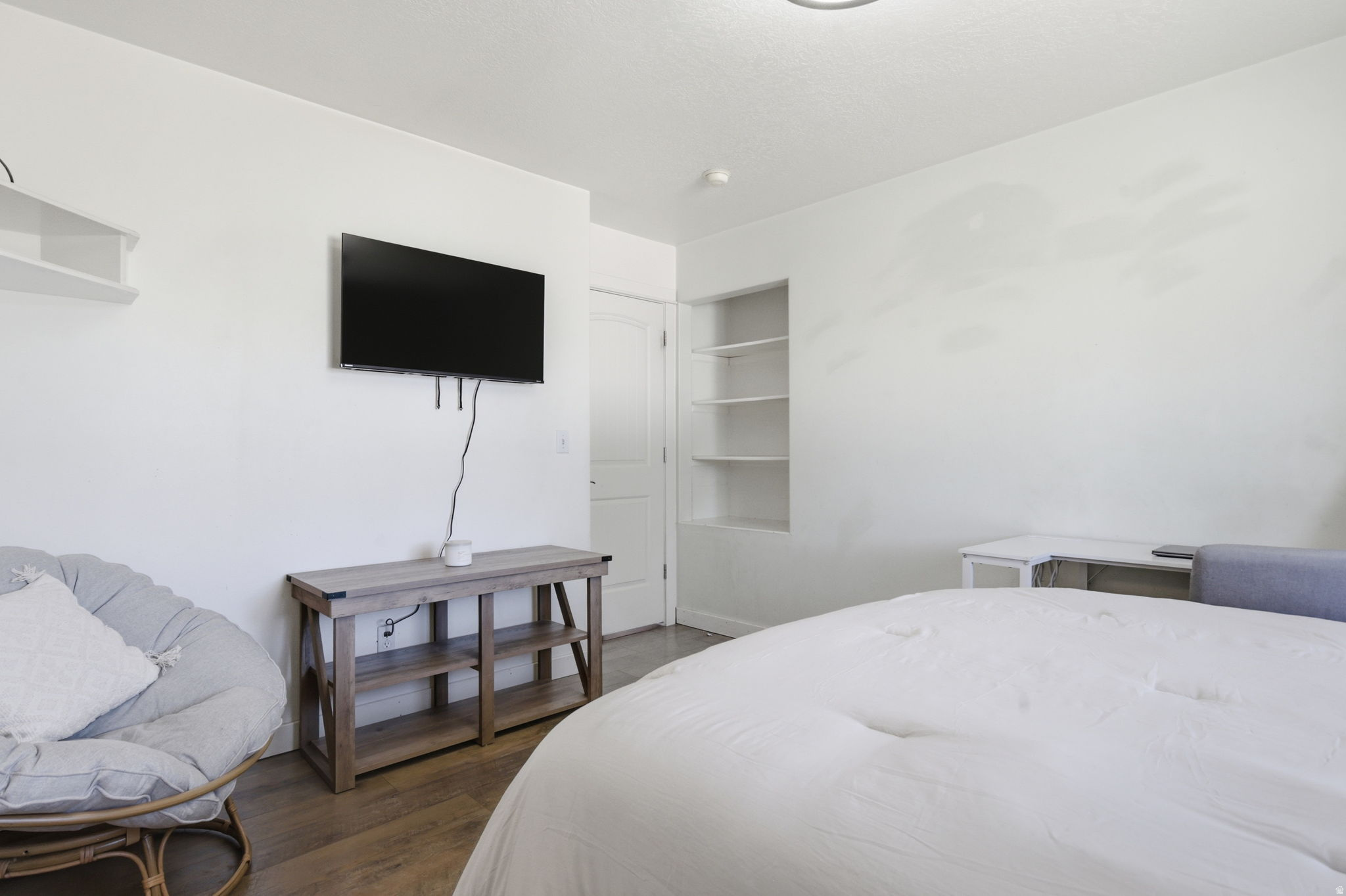 NIBLEY GARDENS - Residential
